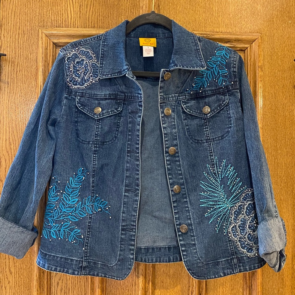 💥3/$15💥 Ruby Road Denim Jacket, Size 8